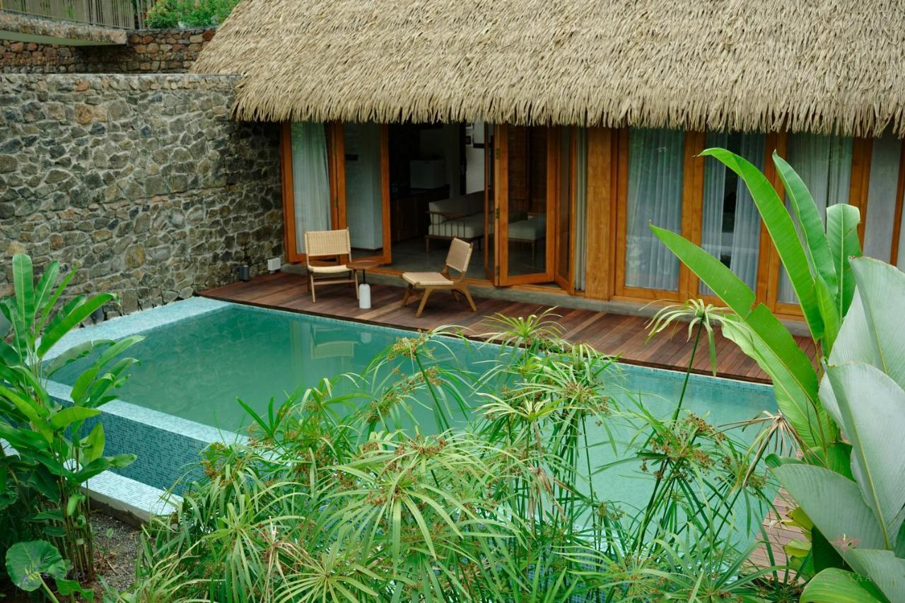 Maayaa Riverside Villa By Kpm Tripenta Attappadi Exterior photo
